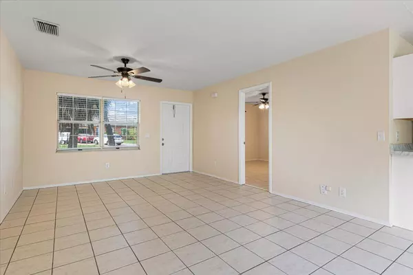 Port Saint Lucie, FL 34952,1943 SE Mandrake CIR