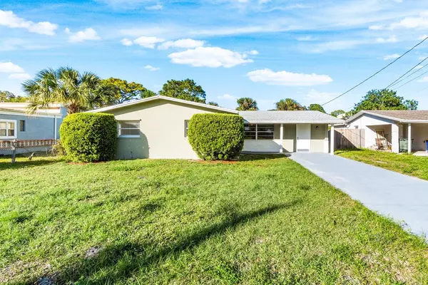 1022 Tortugas AVE, Fort Pierce, FL 34982