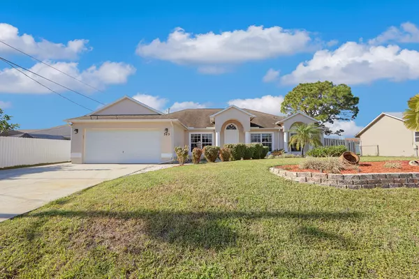 345 SW Ridgecrest DR, Port Saint Lucie, FL 34953