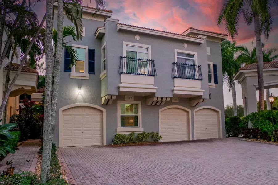 507 Resort LN, Palm Beach Gardens, FL 33418
