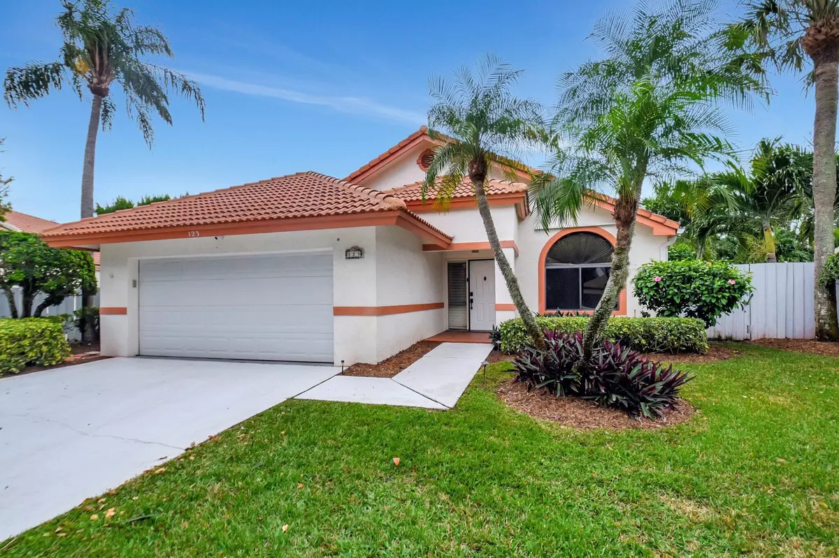 Boynton Beach, FL 33436,123 Executive CIR