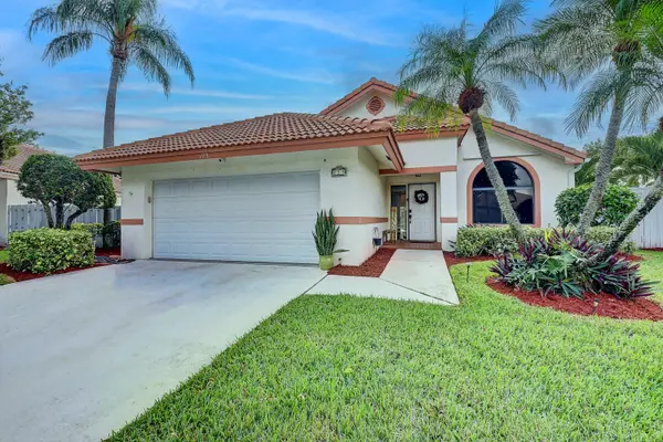 123 Executive CIR, Boynton Beach, FL 33436