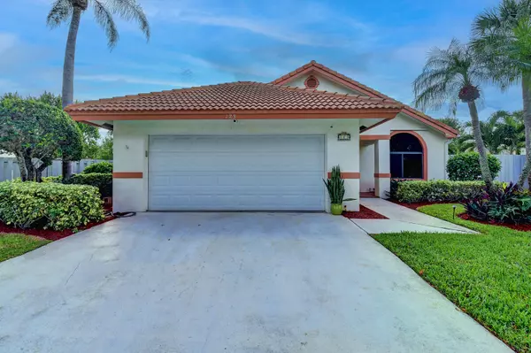 Boynton Beach, FL 33436,123 Executive CIR