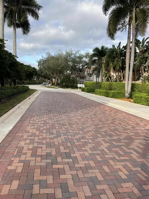 Boca Raton, FL 33433,6549 S Via Regina ST 0