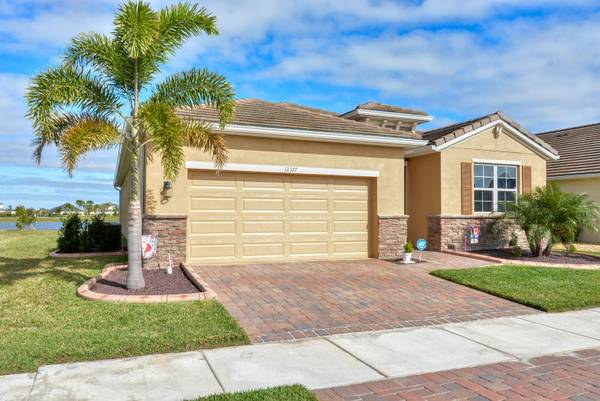 12377 SW Arabella DR, Port Saint Lucie, FL 34987