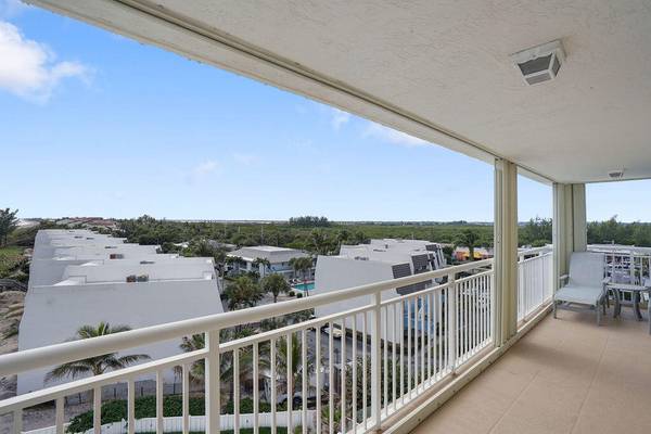 Jensen Beach, FL 34957,10980 S Ocean DR 614