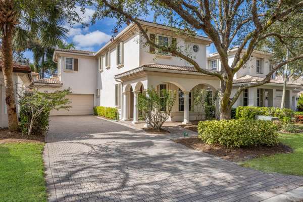 339 October ST, Palm Beach Gardens, FL 33410