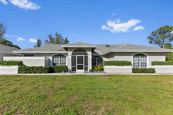 16737 N 82nd RD, Loxahatchee, FL 33470