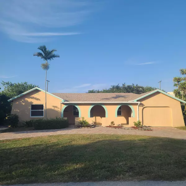 103 E Shannondale RD, Cloud Lake, FL 33406