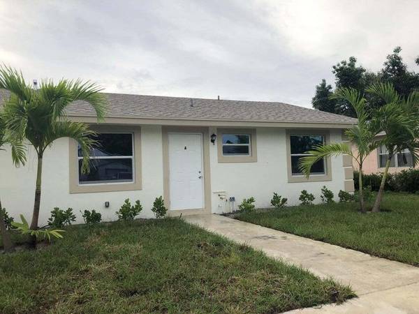 220 Perry AVE A, Greenacres, FL 33463