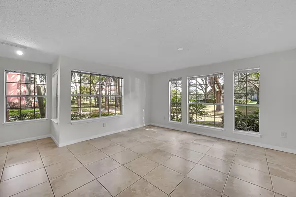 Delray Beach, FL 33444,1345 Crystal WAY O