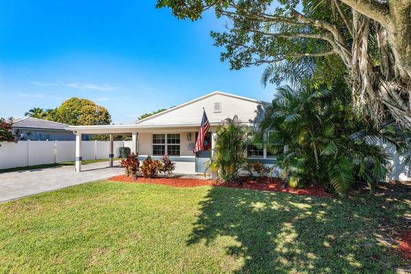 231 NE 14th ST, Delray Beach, FL 33444