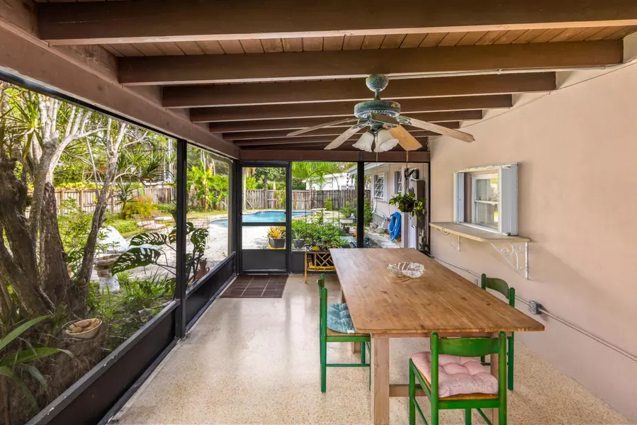 8225 SW 132nd ST, Pinecrest, FL 33156