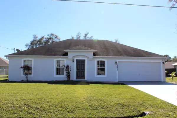 1552 SW SW Neponset RD, Port Saint Lucie, FL 34953