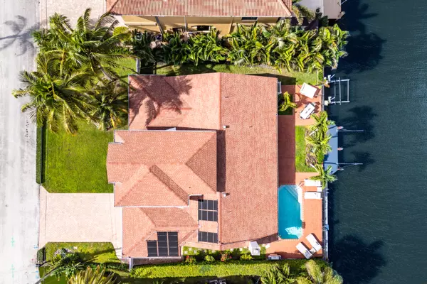 Delray Beach, FL 33483,967 Cypress DR