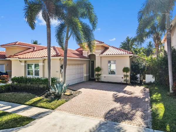 Lake Worth, FL 33467,7372 Zurich CIR