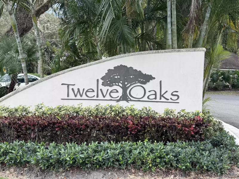 11370 Twelve Oaks WAY 118, North Palm Beach, FL 33408