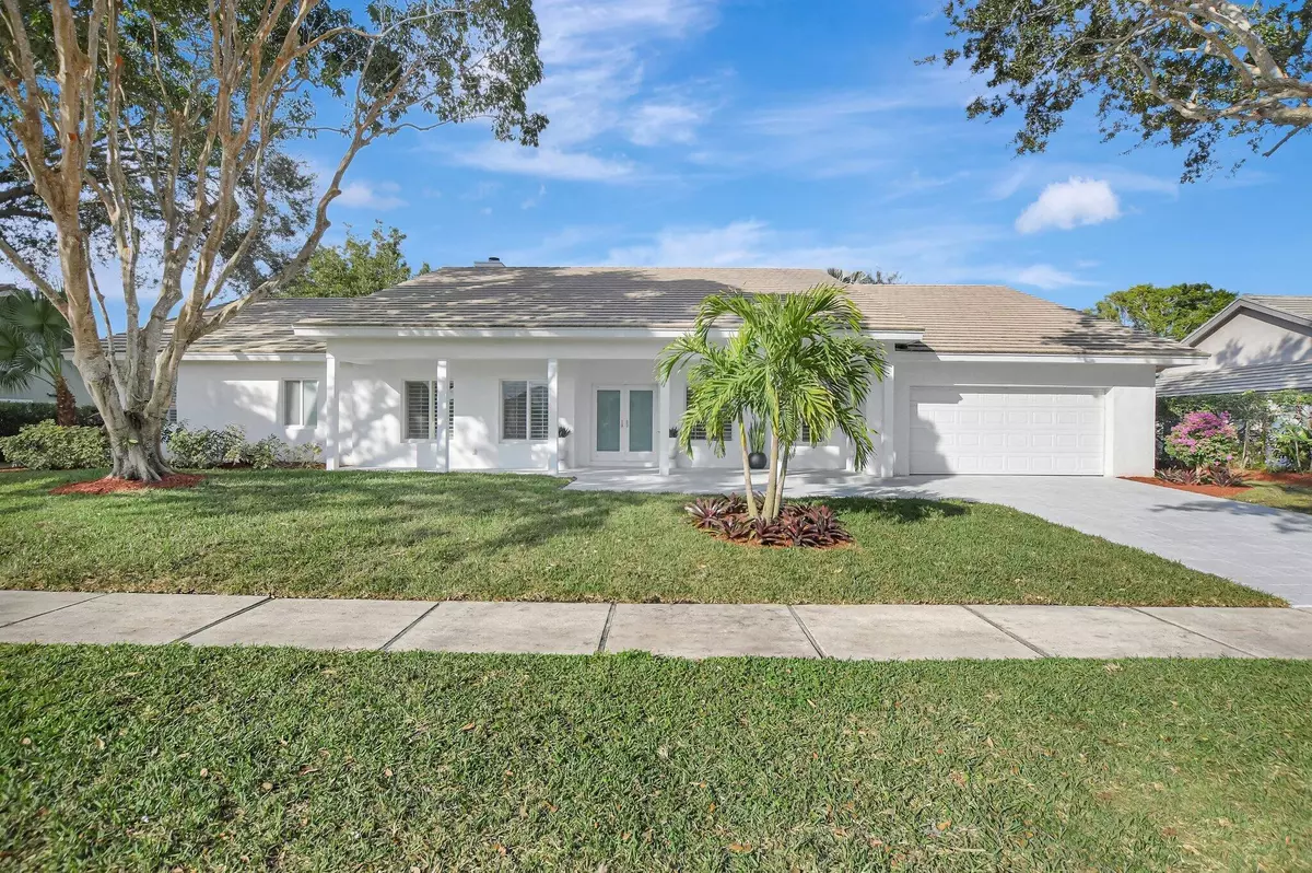 Boca Raton, FL 33434,3065 Saint James DR