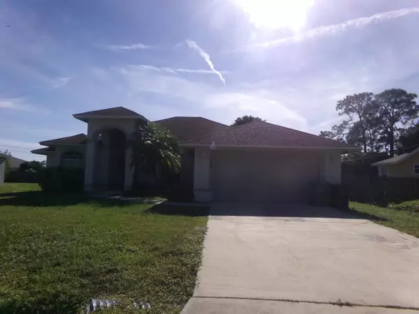 766 SW Duxbury AVE, Port Saint Lucie, FL 34983