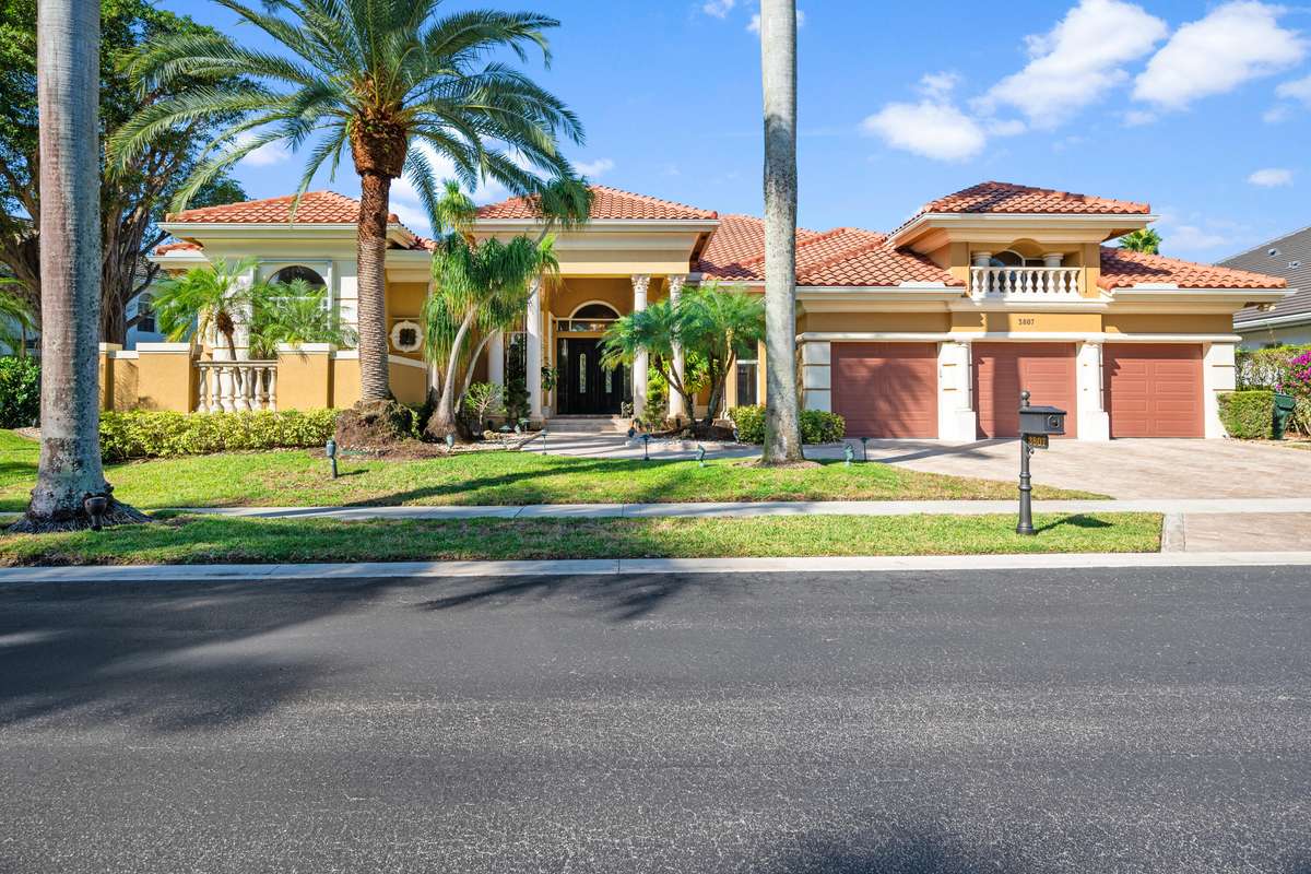 Boca Raton, FL 33496,3807 Coventry LN