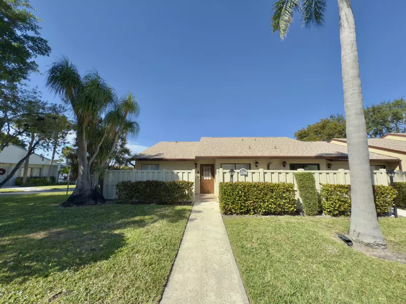 1016 Green Pine BLVD A, West Palm Beach, FL 33409