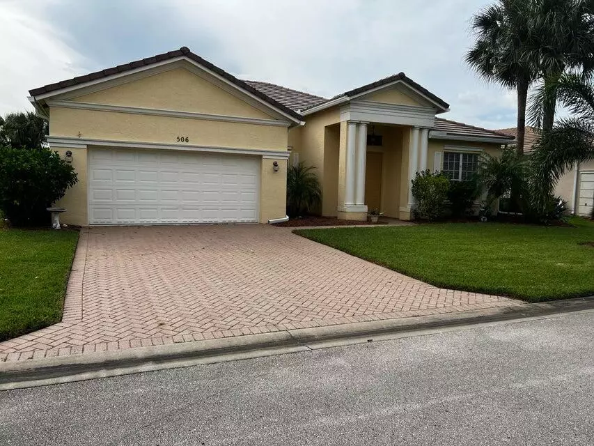 Port Saint Lucie, FL 34986,506 SW Lake Manatee WAY