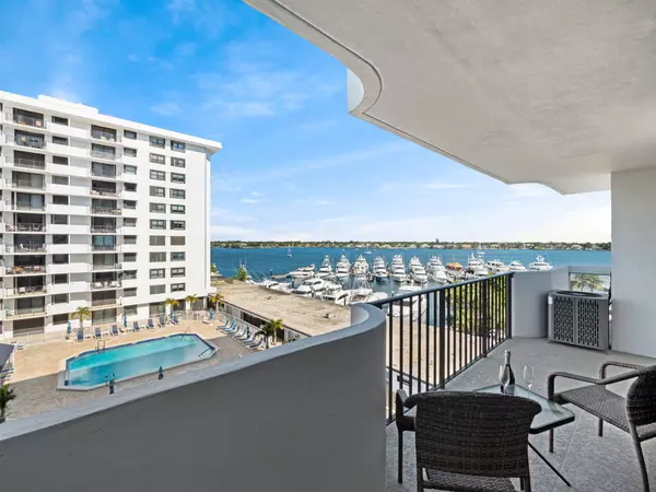 North Palm Beach, FL 33408,1200 Marine WAY 401