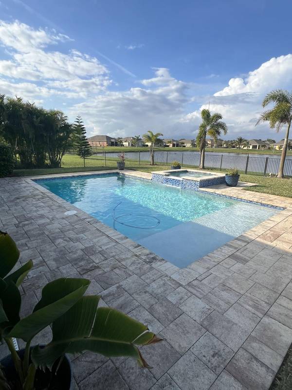 3280 SW Roxbury PL, Vero Beach, FL 32968