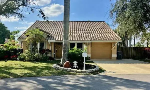 Boca Raton, FL 33498,11055 Lakeaire CIR