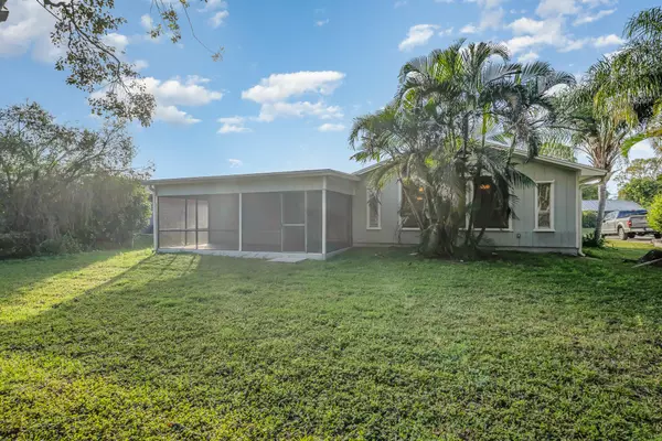 Port Saint Lucie, FL 34984,2473 SW Warwick ST