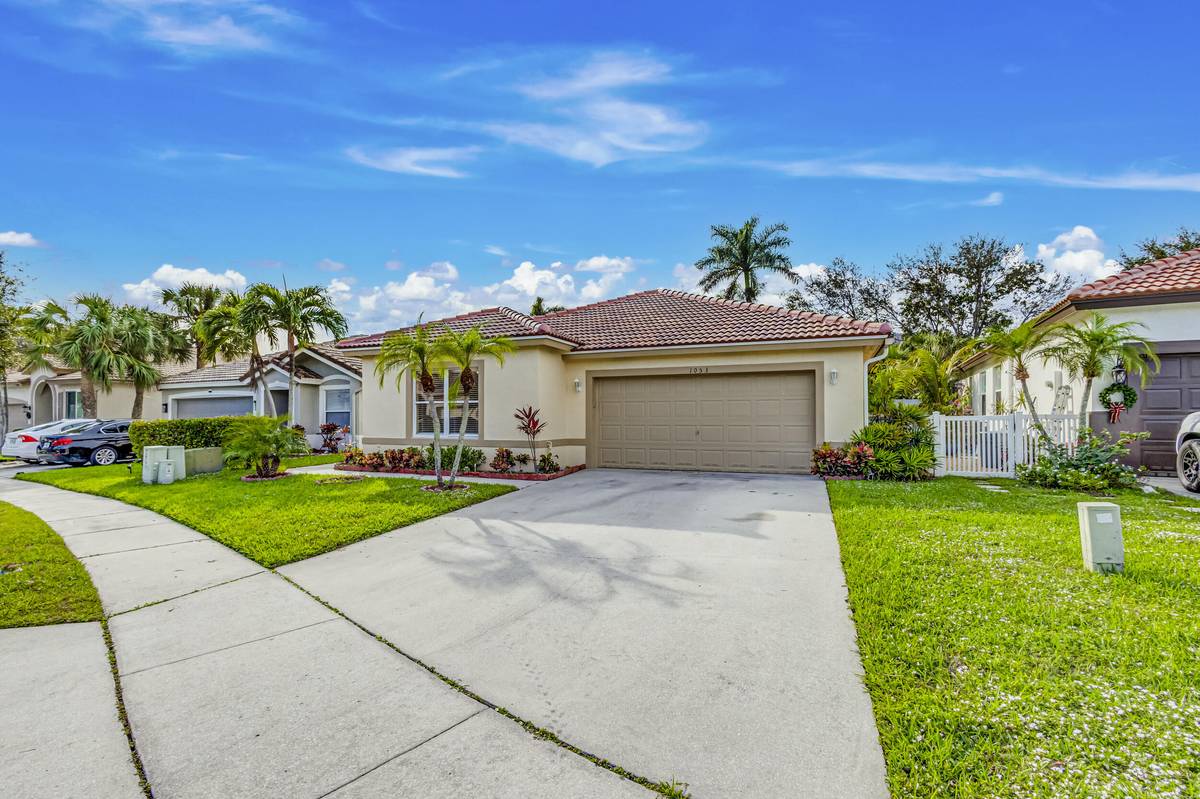 Boynton Beach, FL 33436,1053 Fosters Mill RD