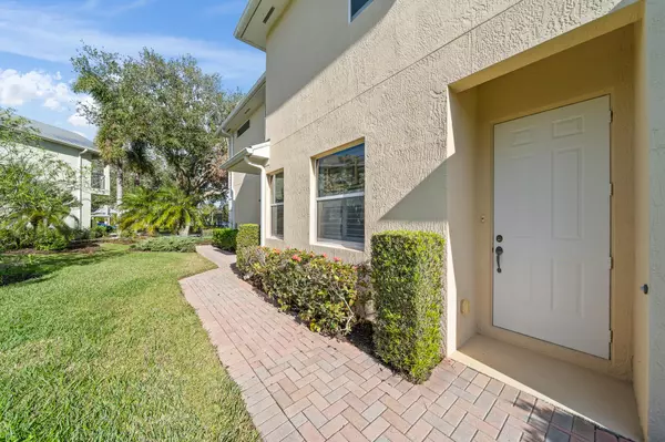 Vero Beach, FL 32967,1815 Bridgepointe CIR 10