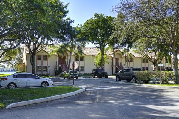 Boca Raton, FL 33431,3190 Leewood TER L202