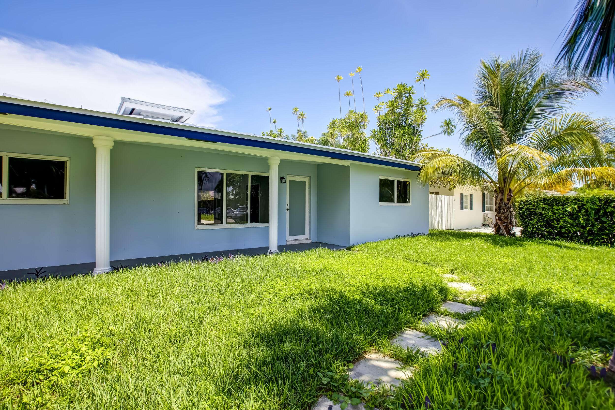 Lighthouse Point, FL 33064,3840 NE 22nd TER