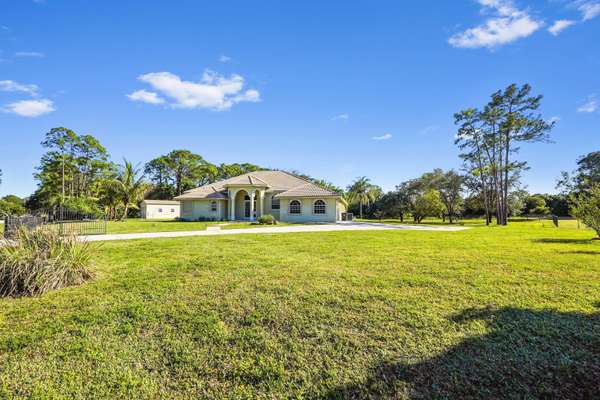 14924 N 67th ST, Loxahatchee, FL 33470