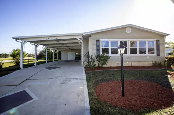 8202 Caper, Port Saint Lucie, FL 34952