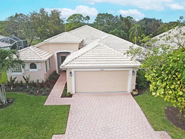 2559 Egret Lake DR, Greenacres, FL 33413