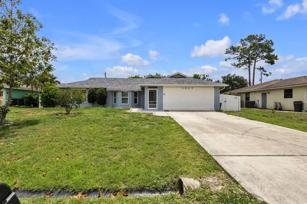 3037 SW Circle ST, Port Saint Lucie, FL 34953