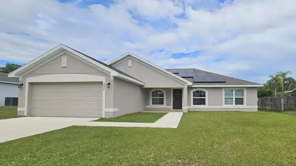 771 SE Starflower AVE, Port Saint Lucie, FL 34983