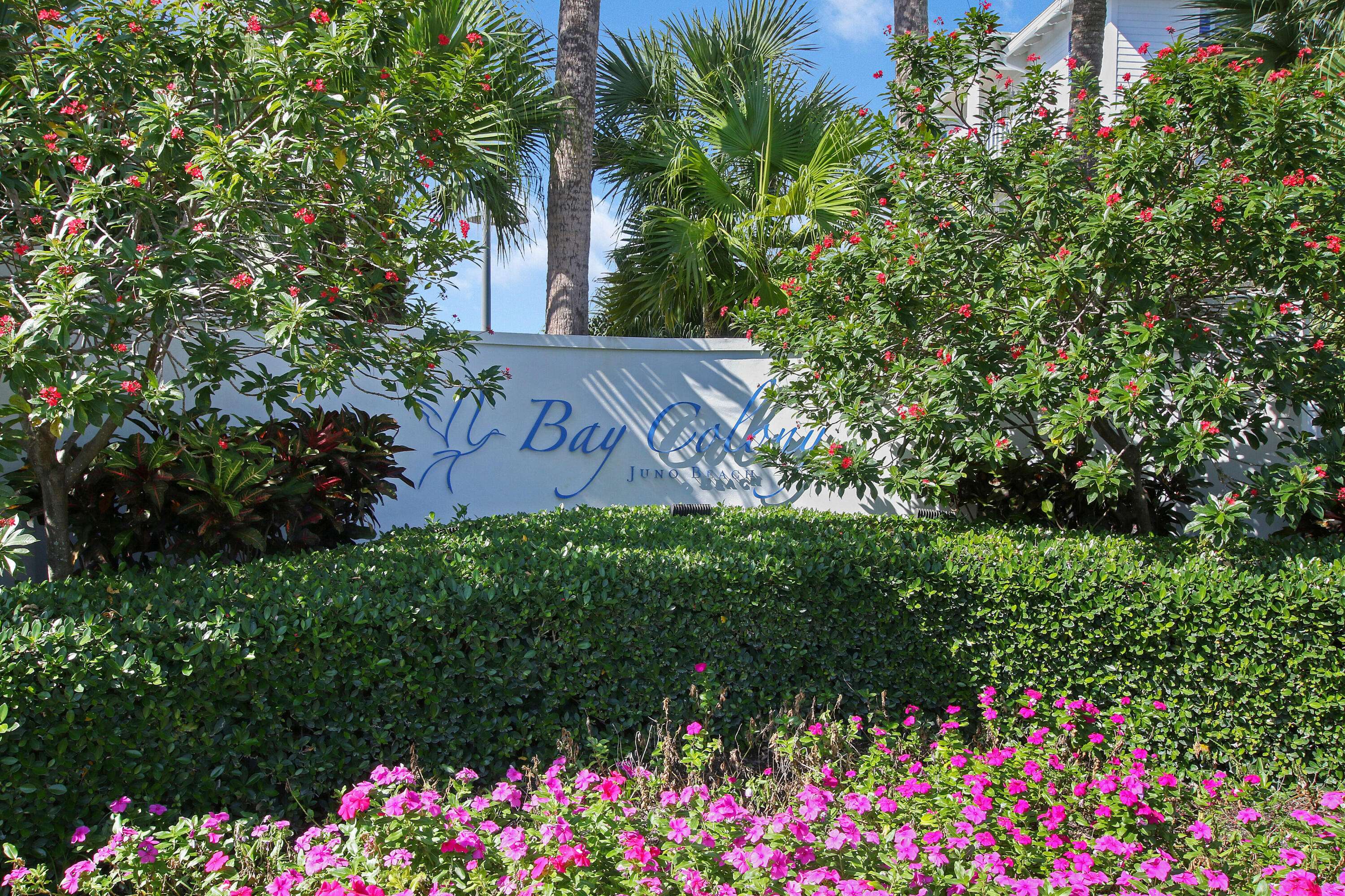 Juno Beach, FL 33408,144 N Bay Colony DR