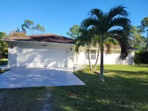 Loxahatchee, FL 33470,12629 N 83rd LN