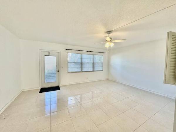 Boca Raton, FL 33434,55 Fanshaw B