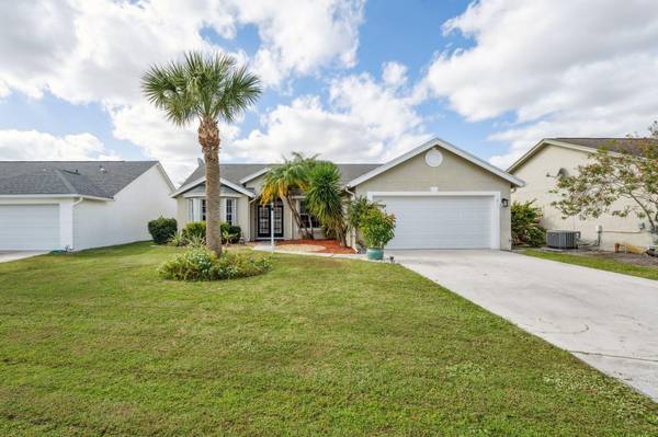 1611 Yachtman PL, Wellington, FL 33414