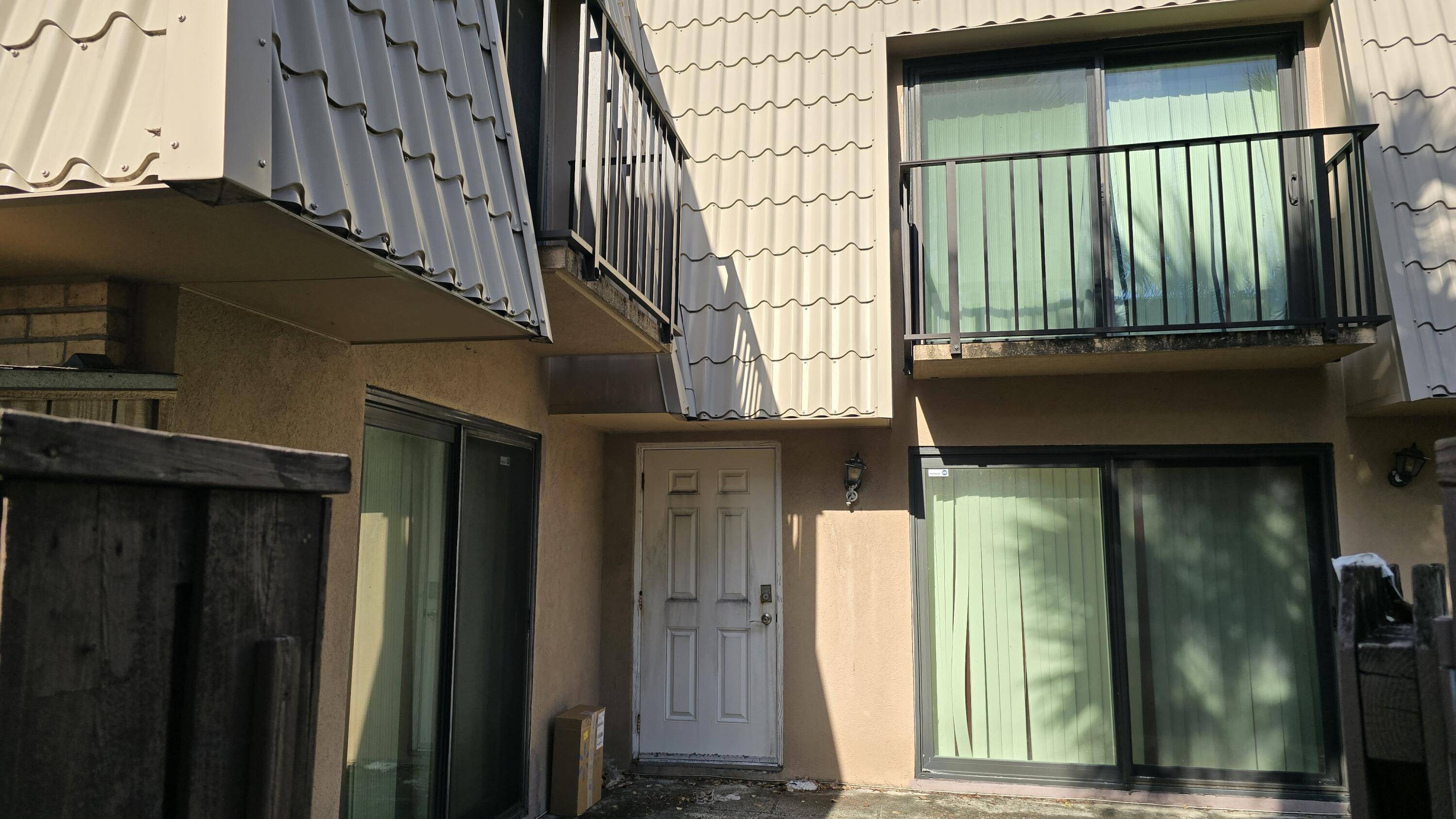West Palm Beach, FL 33409,5143 51st WAY