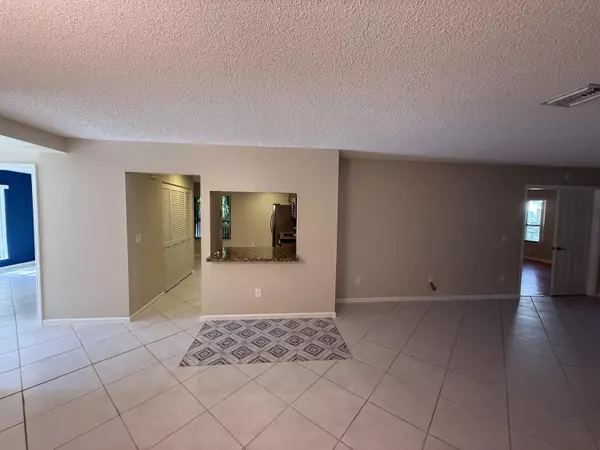 Boca Raton, FL 33428,9280 Sabal Ridge CIR A