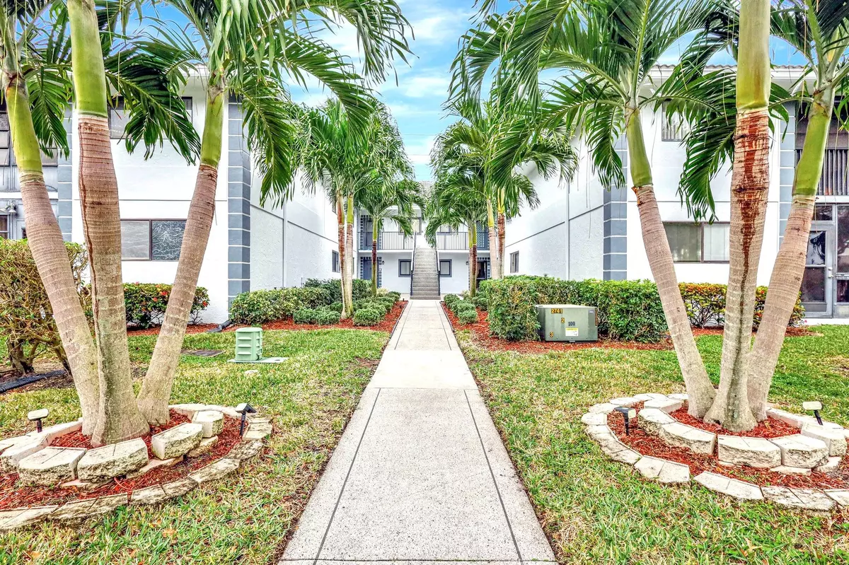 Delray Beach, FL 33484,15011 Ashland CIR 14