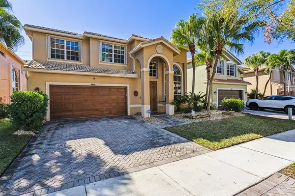 4816 S Classical BLVD, Delray Beach, FL 33445