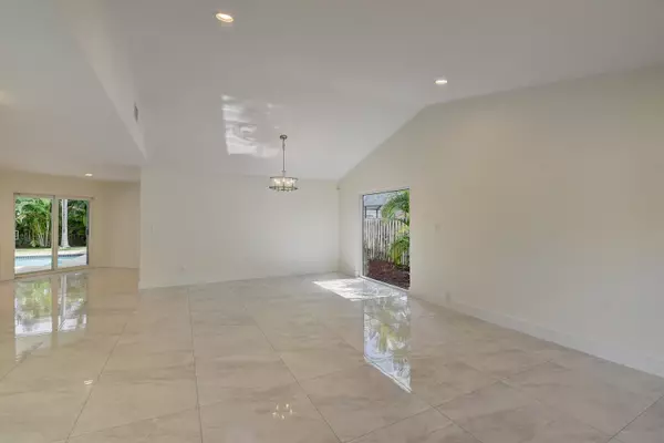 Boca Raton, FL 33486,1481 SW 20th ST