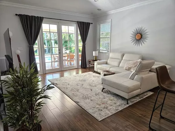 Delray Beach, FL 33444,517 NW 13th ST