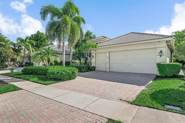 10760 Northgreen DR, Lake Worth, FL 33449